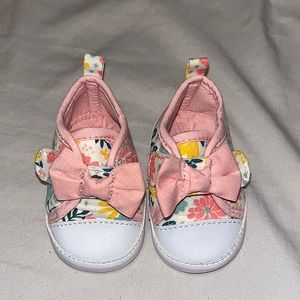 Newborn baby shoes
